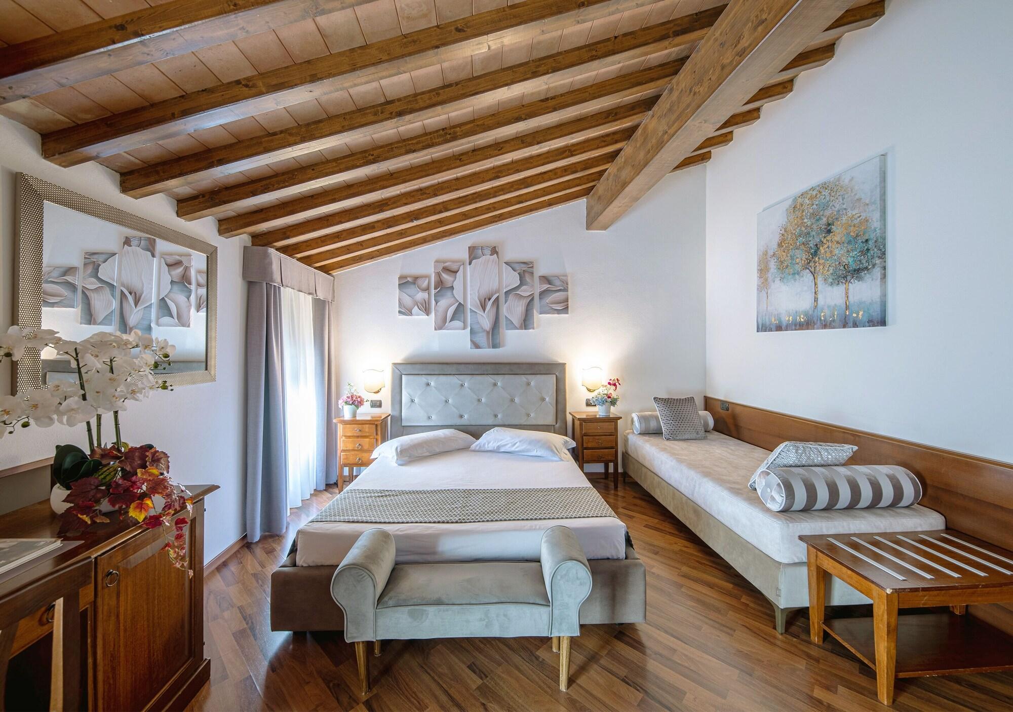 Hotel Villa Cariola Caprino Veronese Luaran gambar