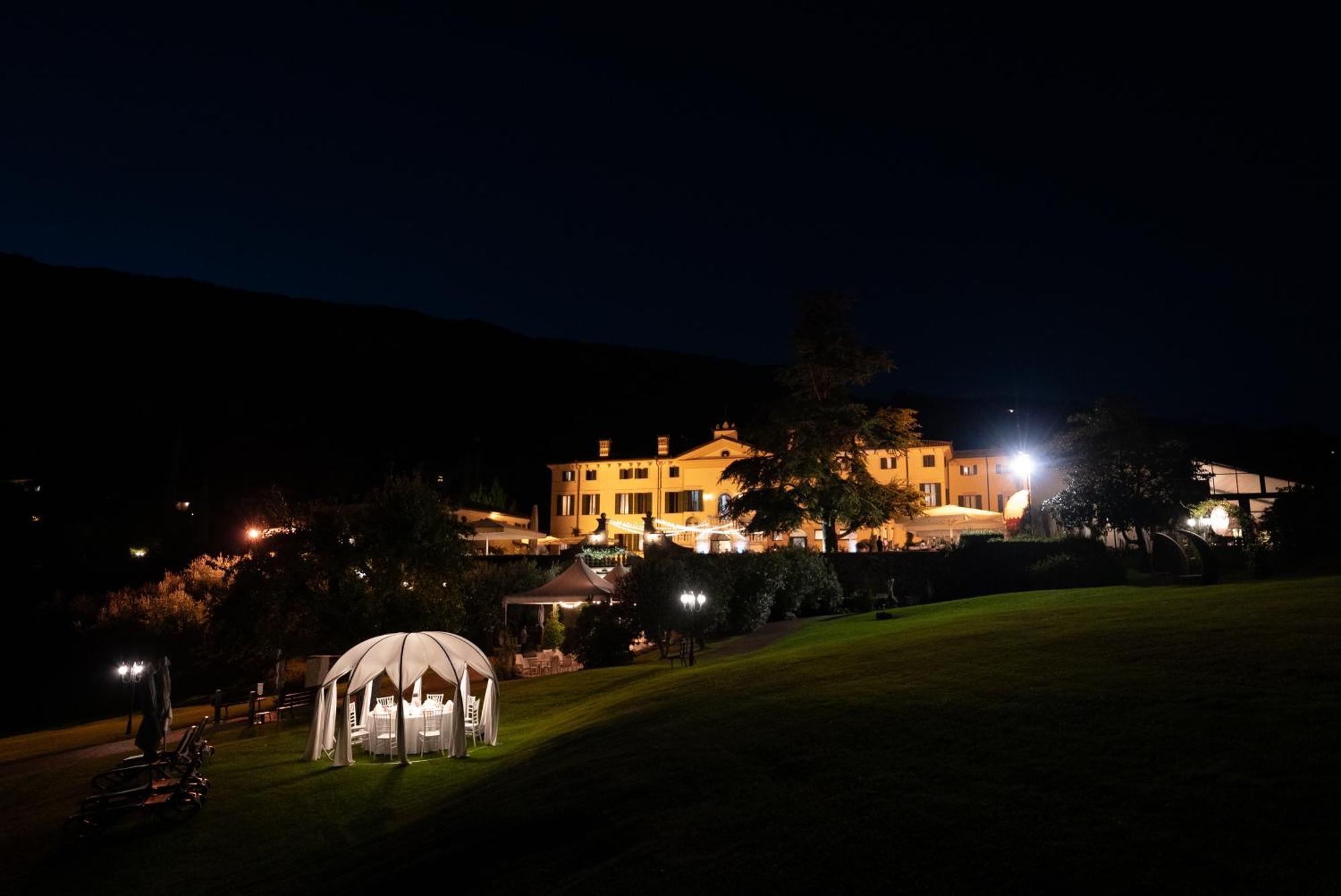 Hotel Villa Cariola Caprino Veronese Luaran gambar