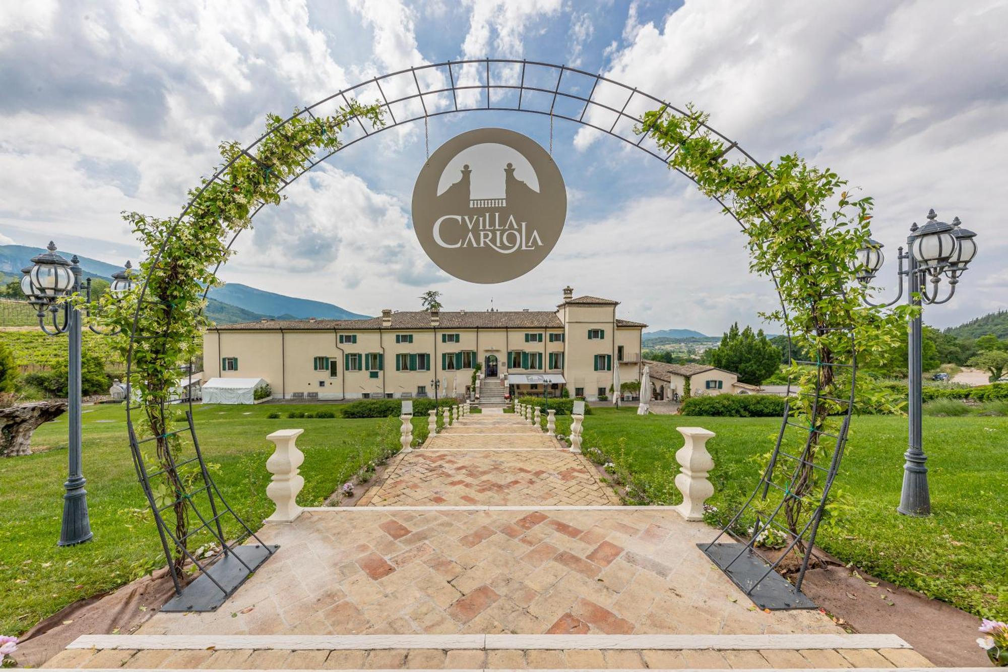 Hotel Villa Cariola Caprino Veronese Luaran gambar
