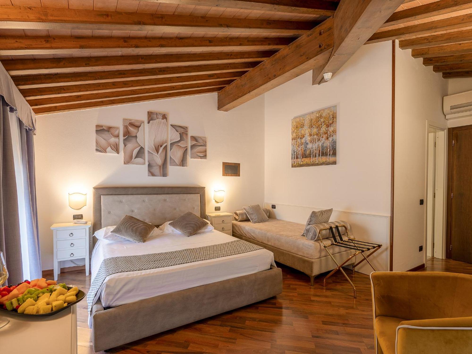 Hotel Villa Cariola Caprino Veronese Luaran gambar